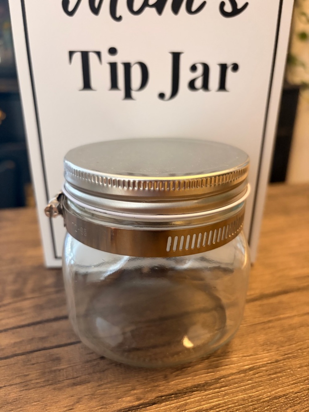 "Mom's Tip Jar" Hanging glass Jar - Picture 4 of 10
